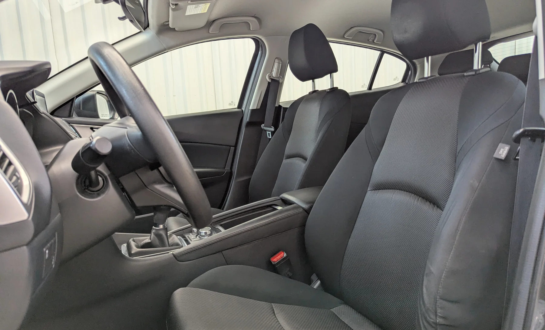 Mazda 3 Sport 2017 — interior 4 de 10