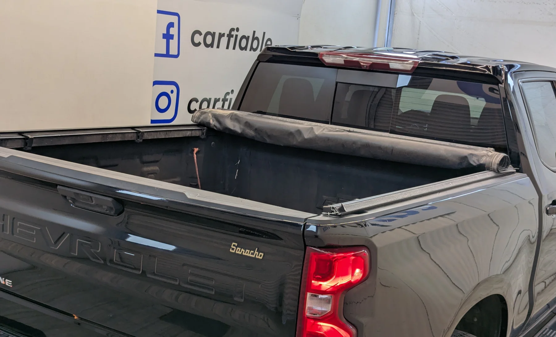 Chevrolet Cheyenne RST 2023 — exterior 7 de 10
