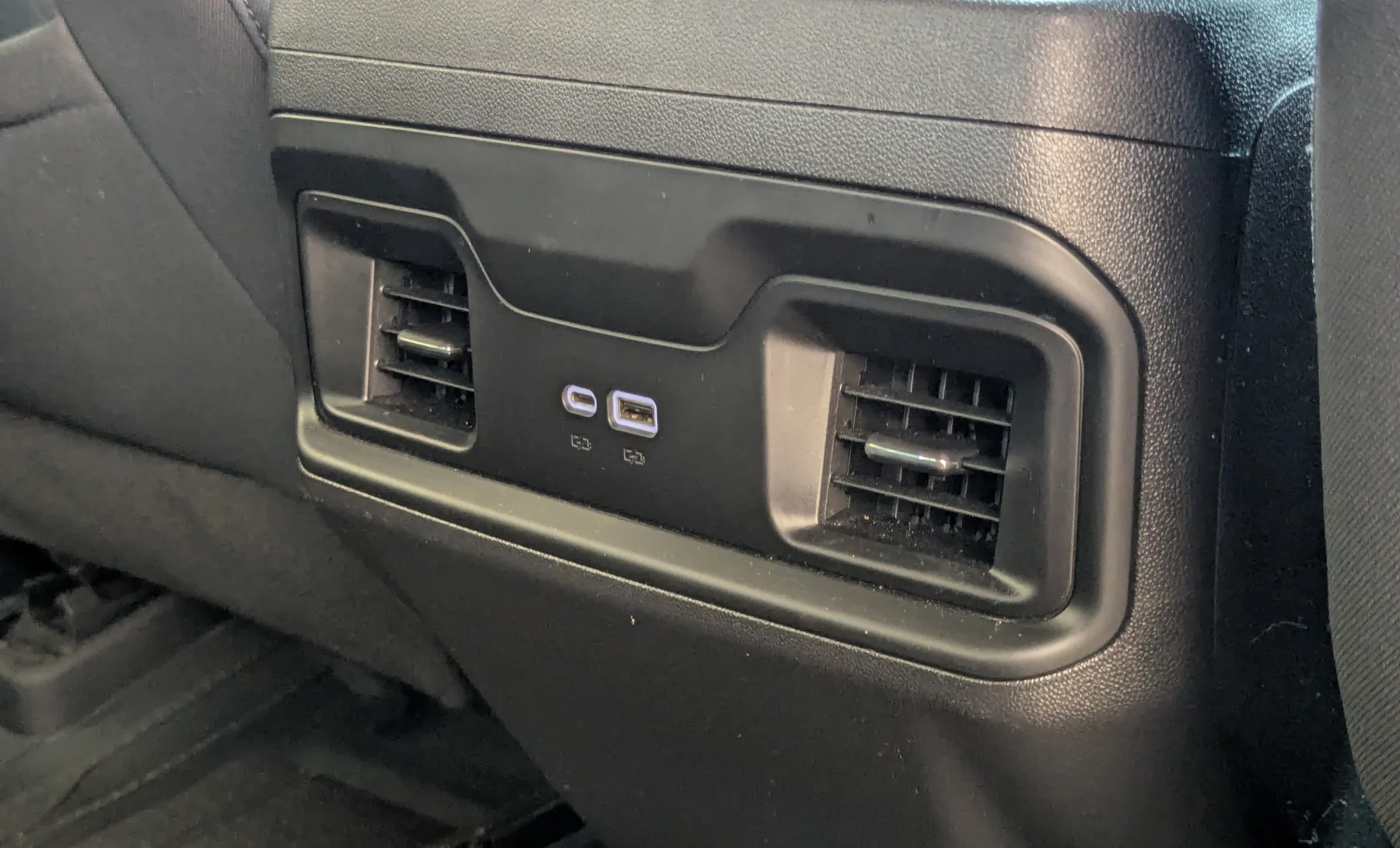 Chevrolet Cheyenne RST 2023 — interior 8 de 10