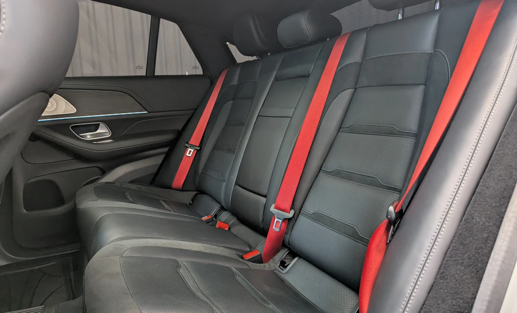 Mercedes-Benz GLE53 AMG 4Matic+ 2025 — interior 10 de 10
