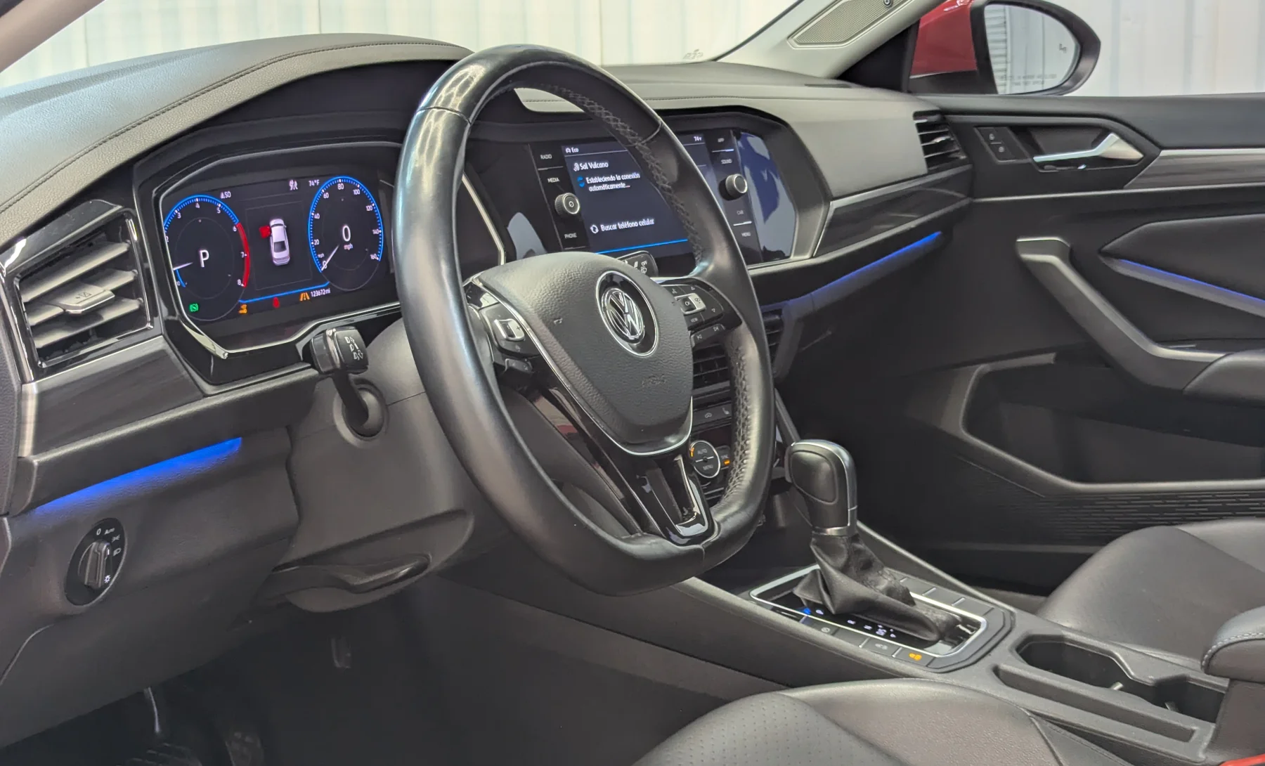 Volkswagen Jetta SEL Premium 2019 — interior 1 de 10