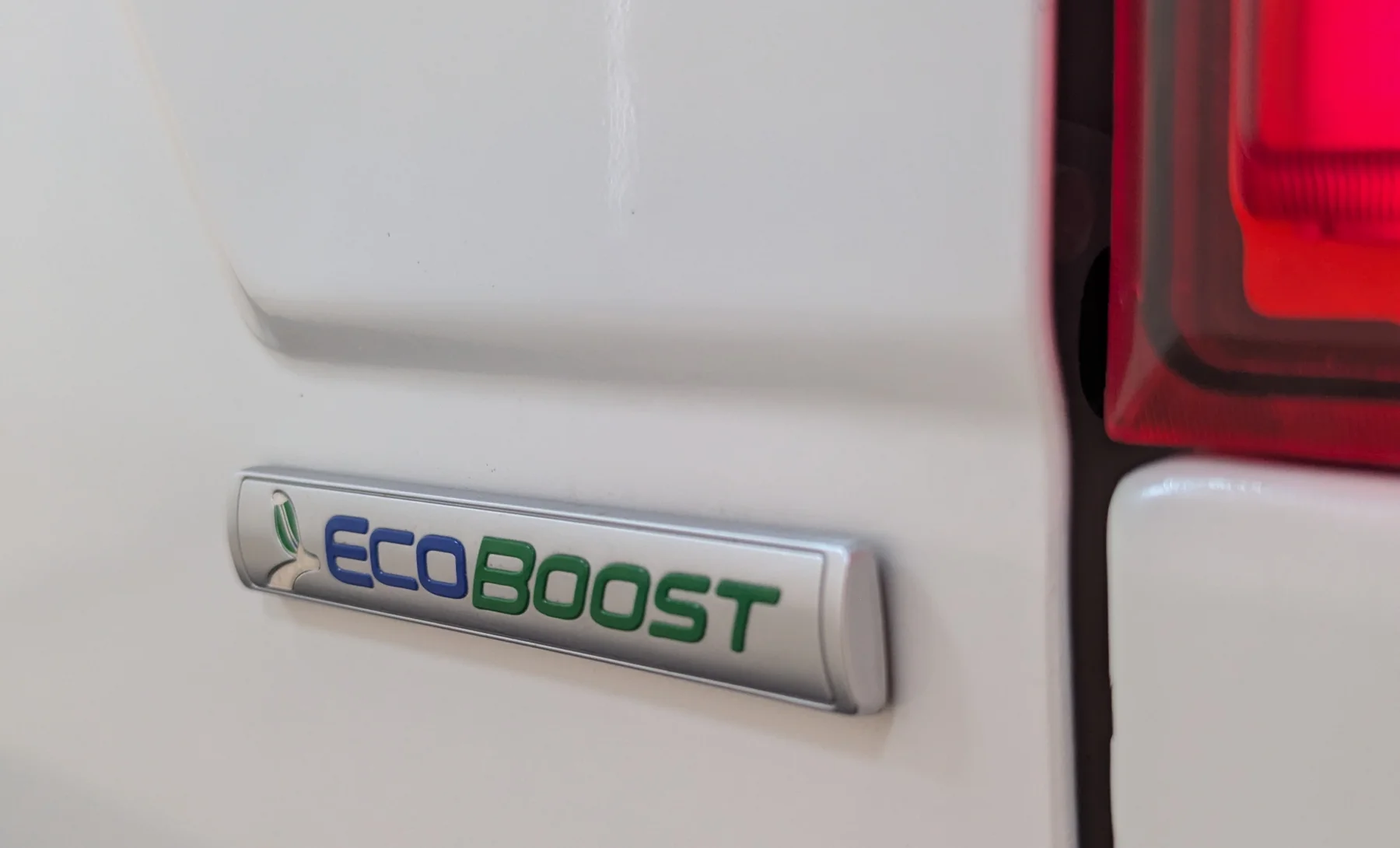 Ford F-150 Lariat 2019 — exterior 9 de 10