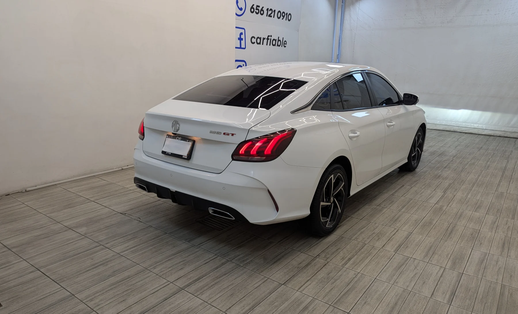 MG GT Alpha 2023 — exterior 4 de 11
