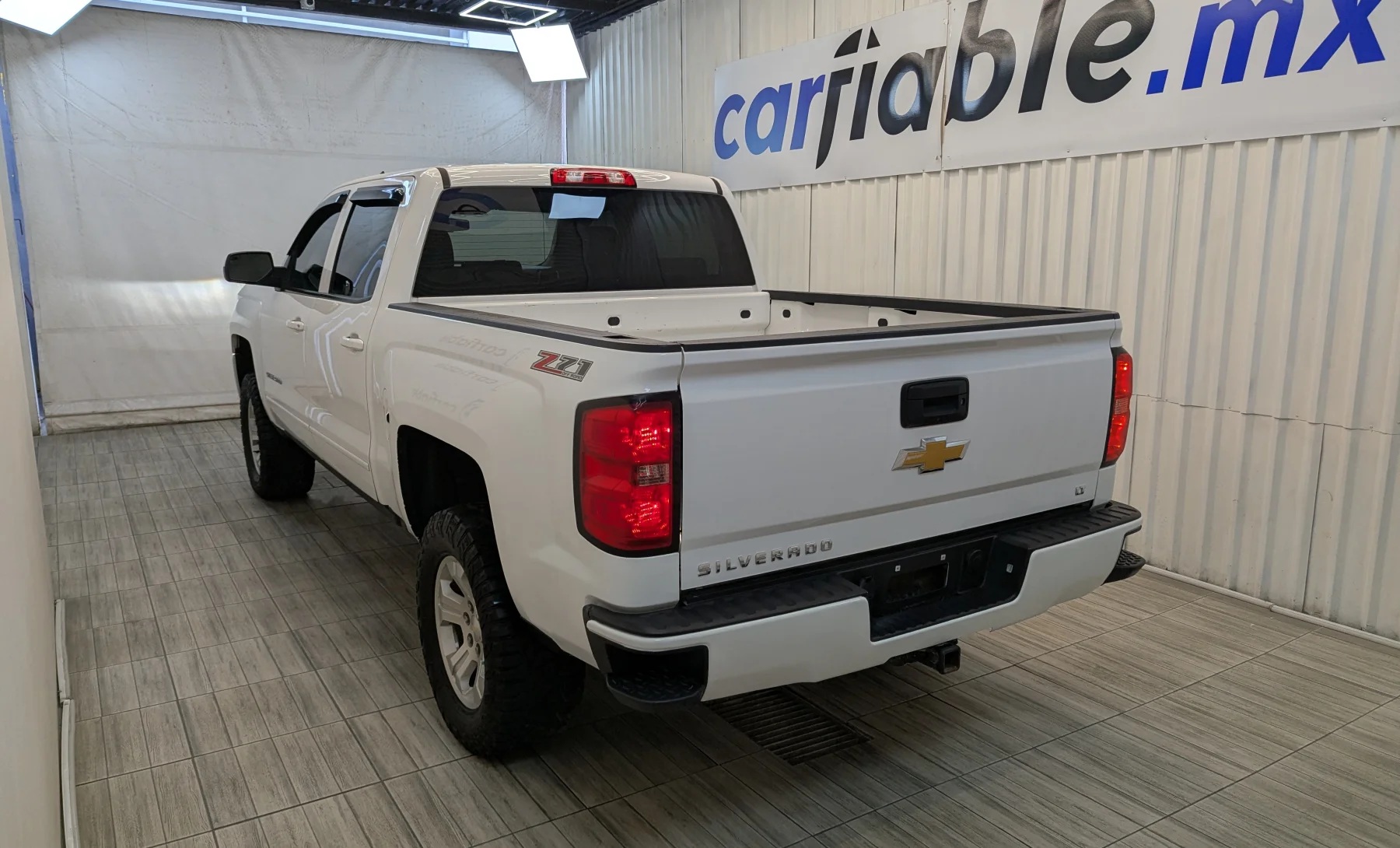 Chevrolet Silverado 1500 LS 2017 — exterior 6 de 10