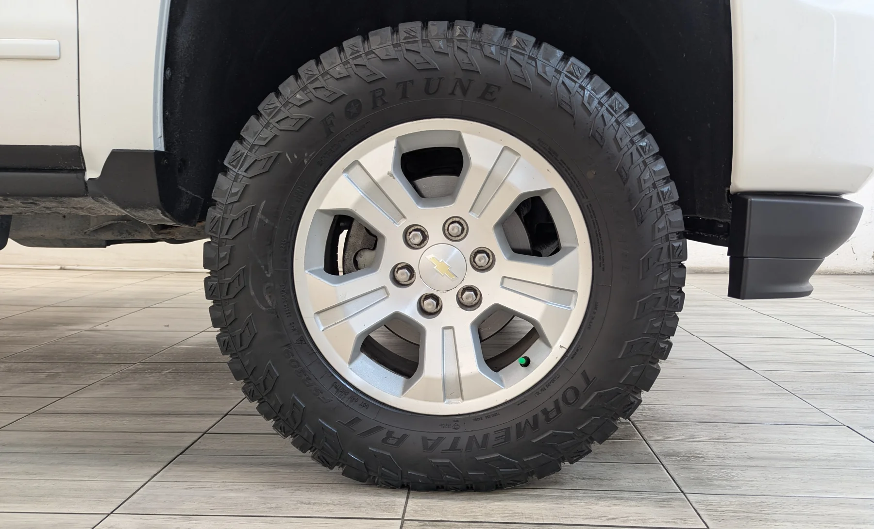 Chevrolet Silverado 1500 LS 2017 — exterior 10 de 10