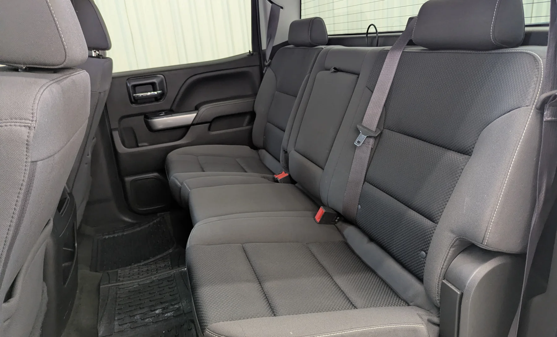 Chevrolet Silverado 1500 LS 2017 — interior 10 de 10