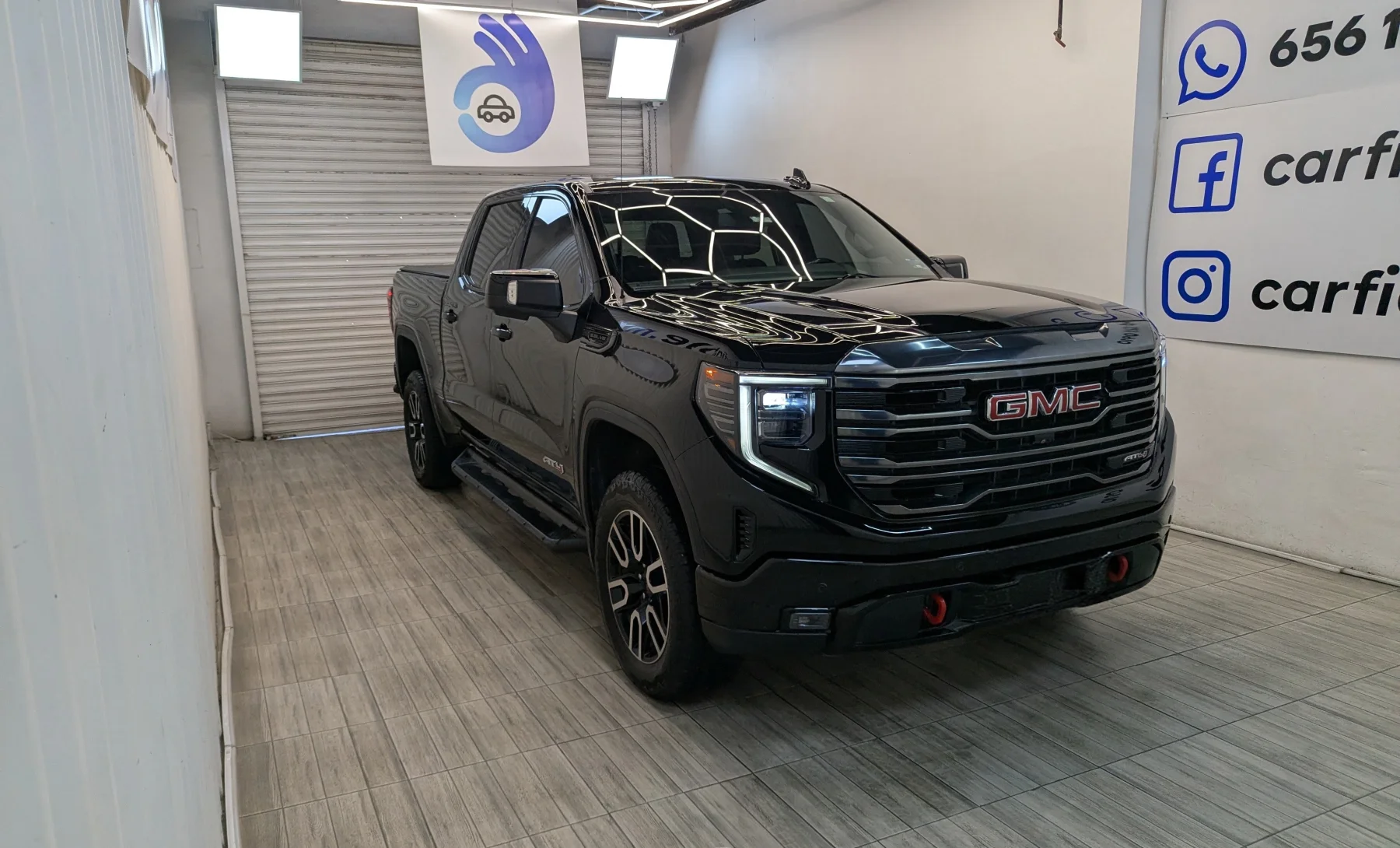 GMC Sierra 1500 AT4 2023 — exterior 3 de 10