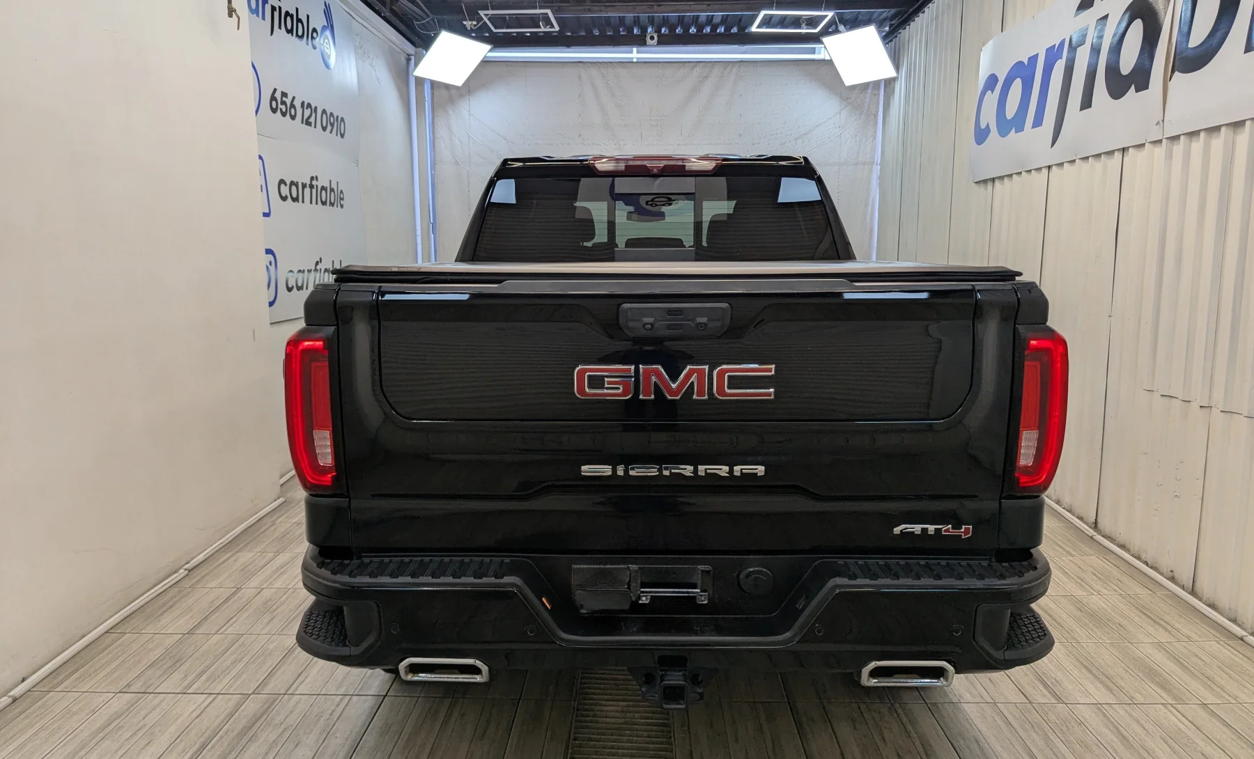 GMC Sierra 1500 AT4 2023 — exterior 5 de 10