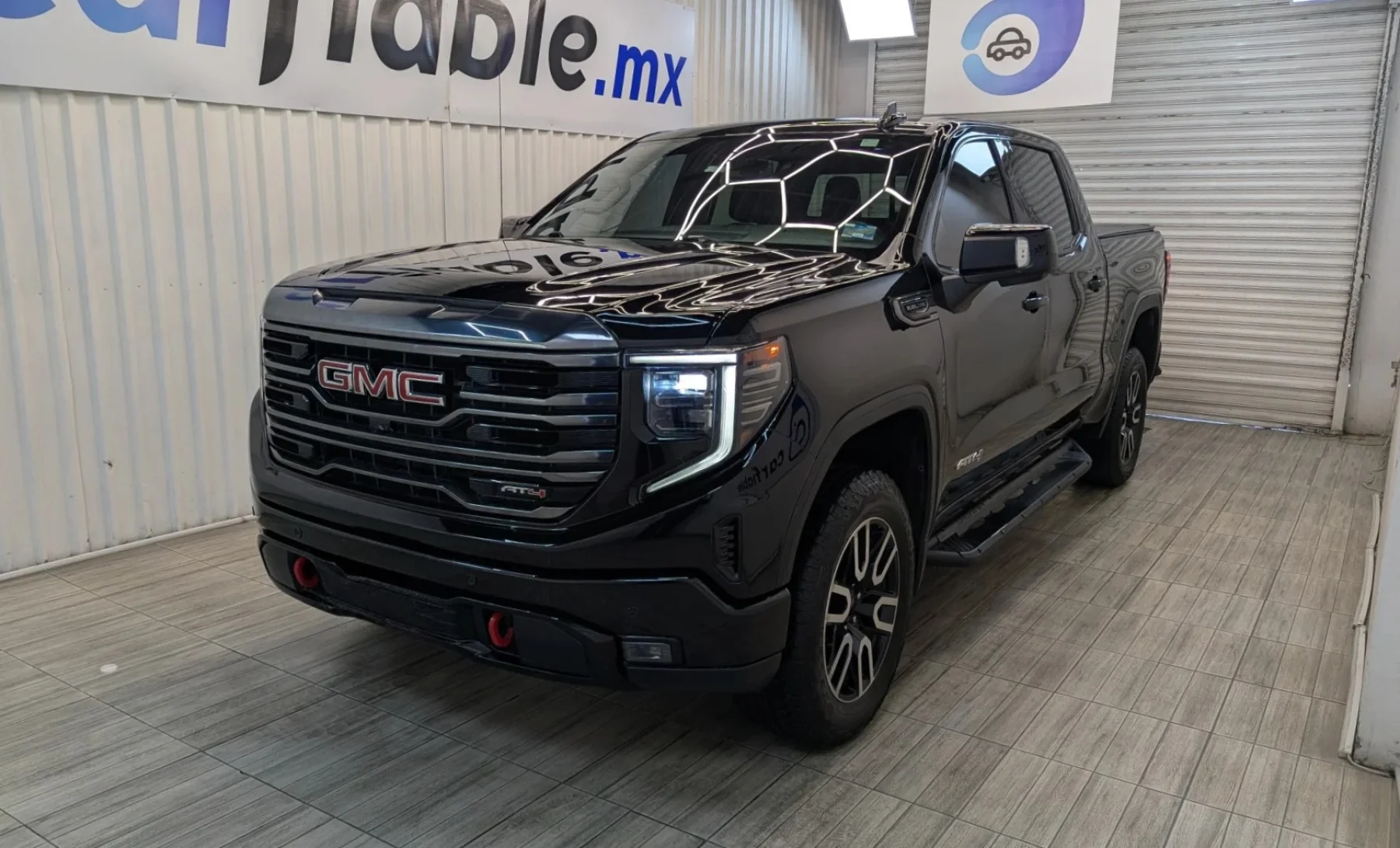 GMC Sierra 1500 AT4 2023 — exterior 1 de 10