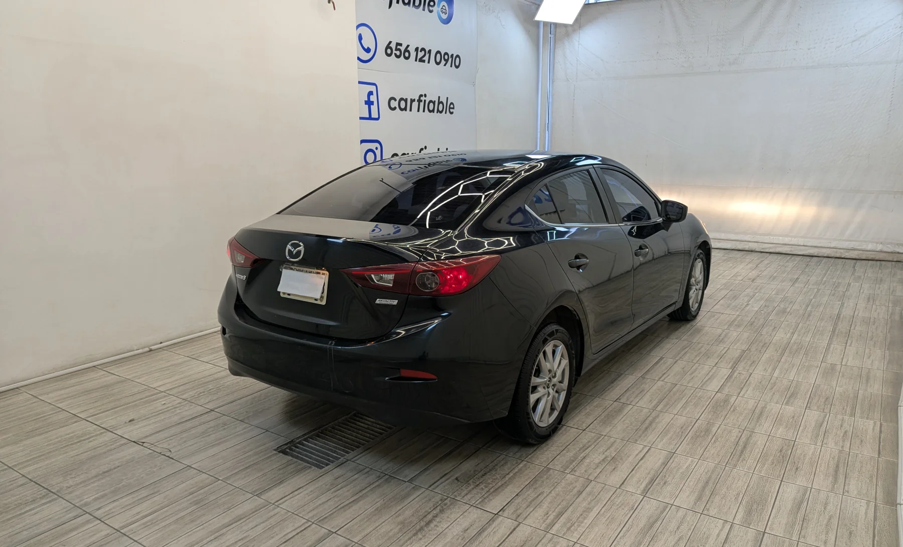 Mazda 3 I Touring 2018 — exterior 4 de 10
