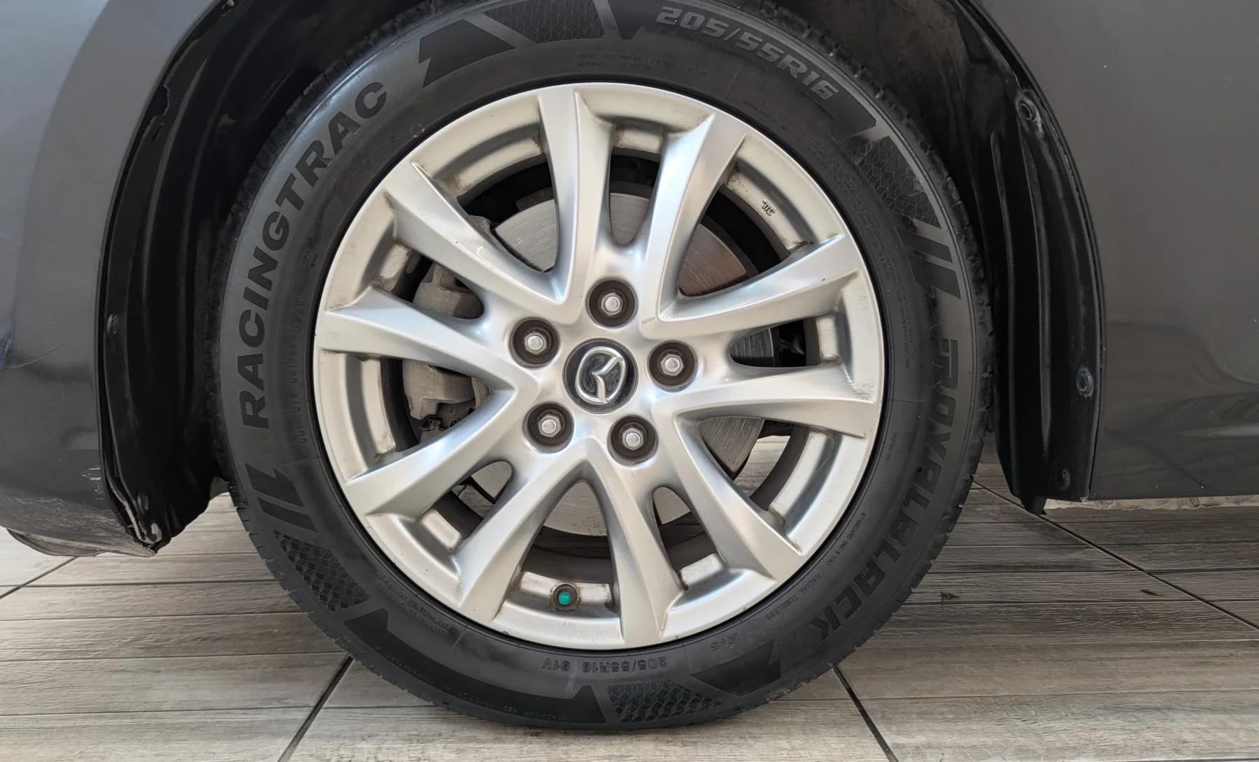 Mazda 3 I Touring 2018 — exterior 10 de 10