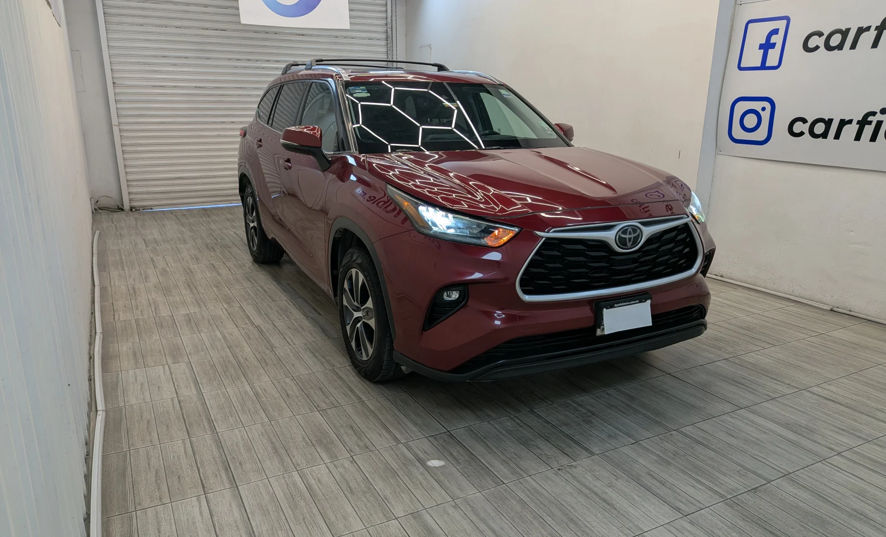 Toyota Highlander XLE 2020 — exterior 3 de 10