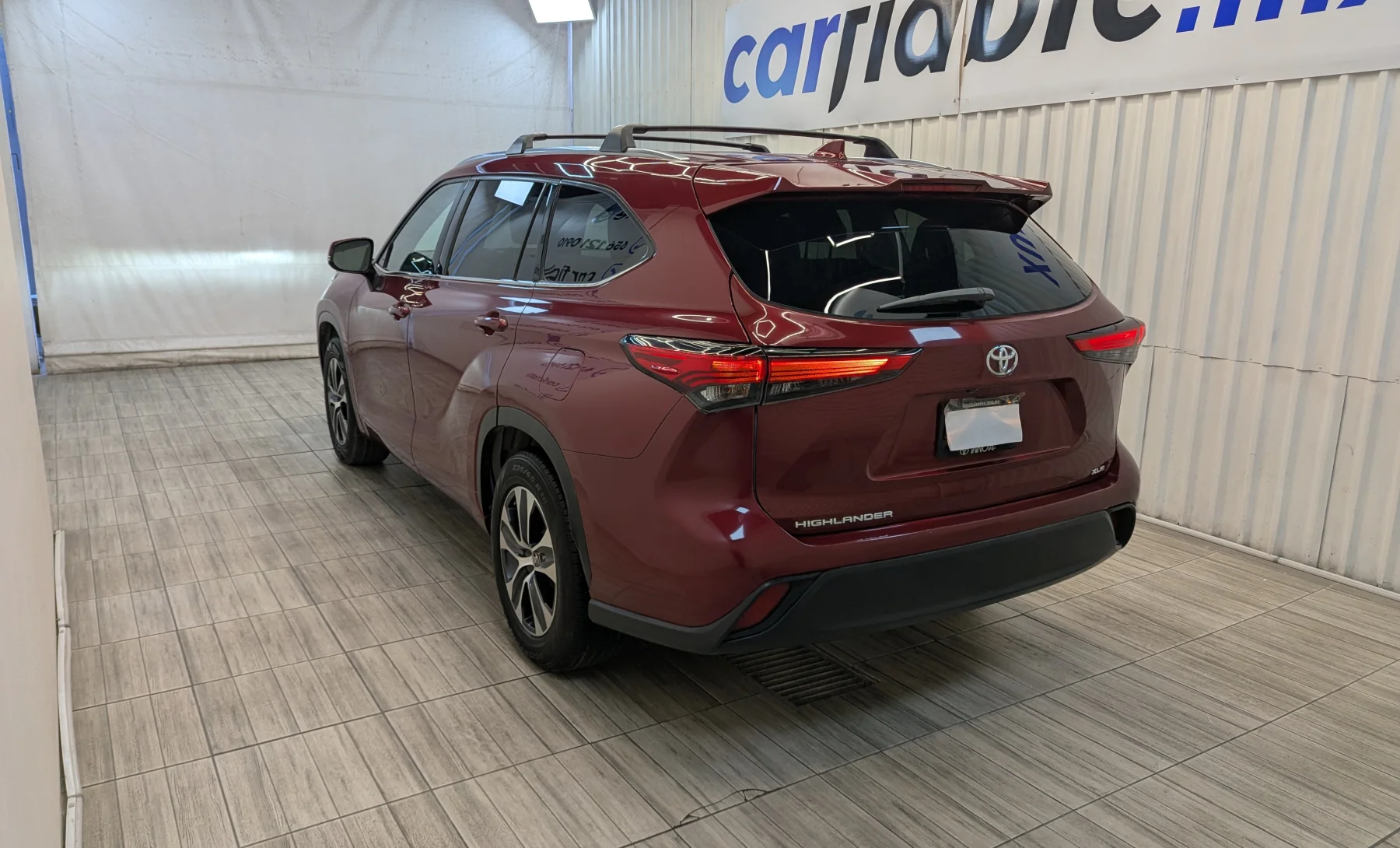 Toyota Highlander XLE 2020 — exterior 6 de 10