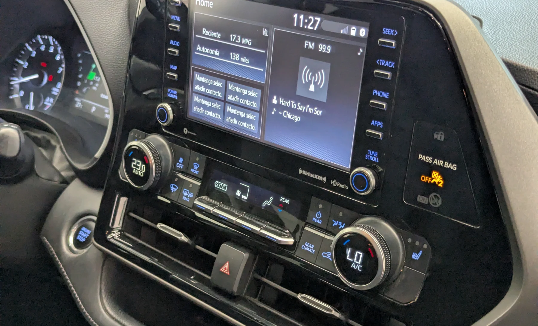 Toyota Highlander XLE 2020 — interior 4 de 10