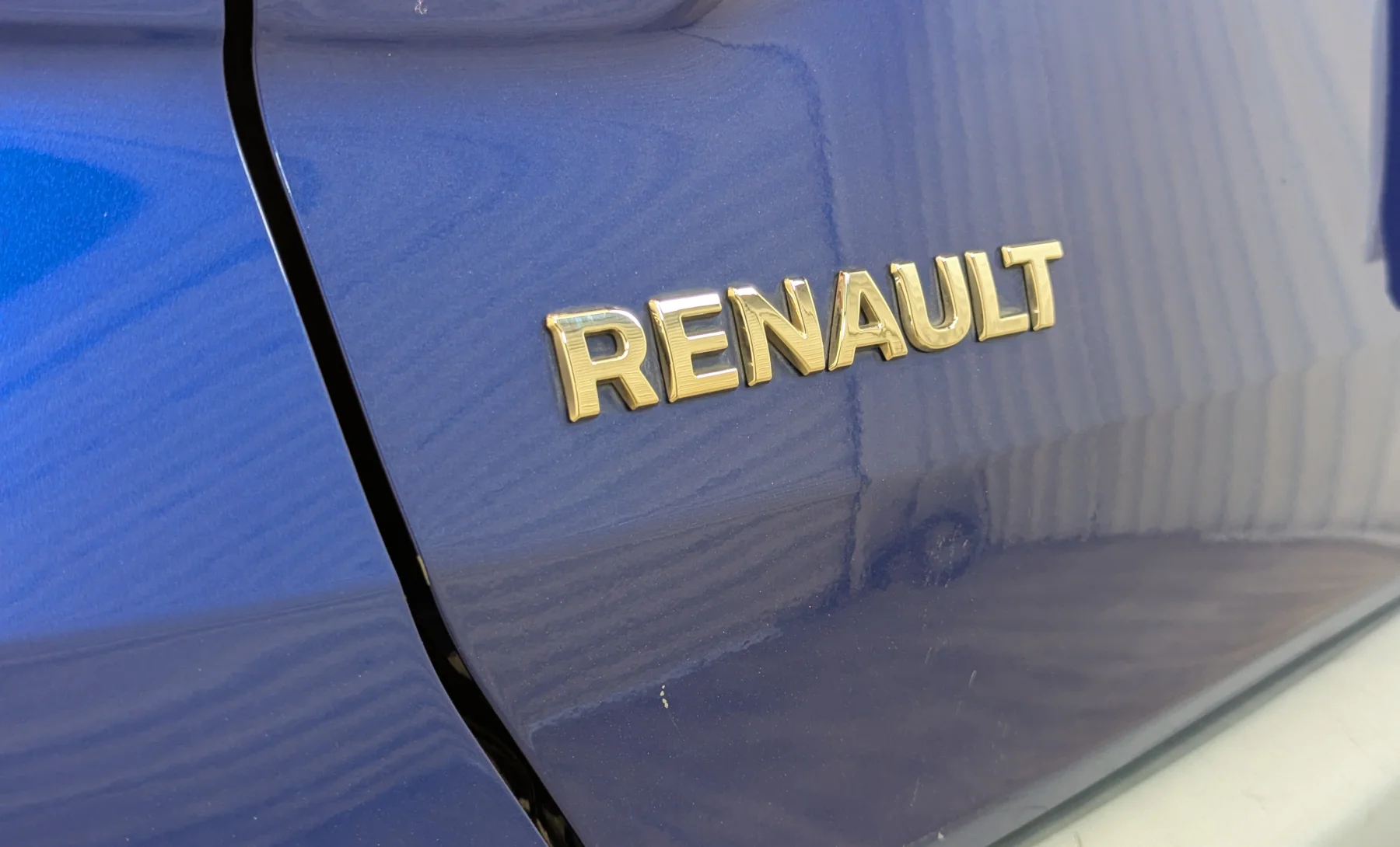 Renault Duster Iconic 2021 — exterior 8 de 10
