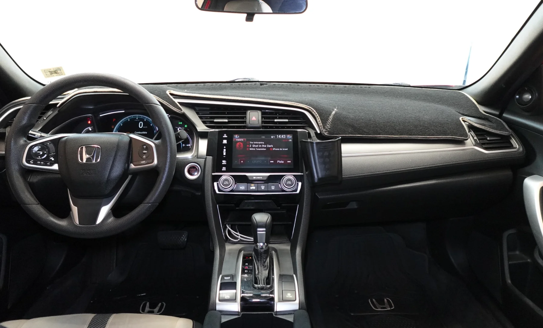 Honda Civic EX-L 2017 — interior 6 de 10
