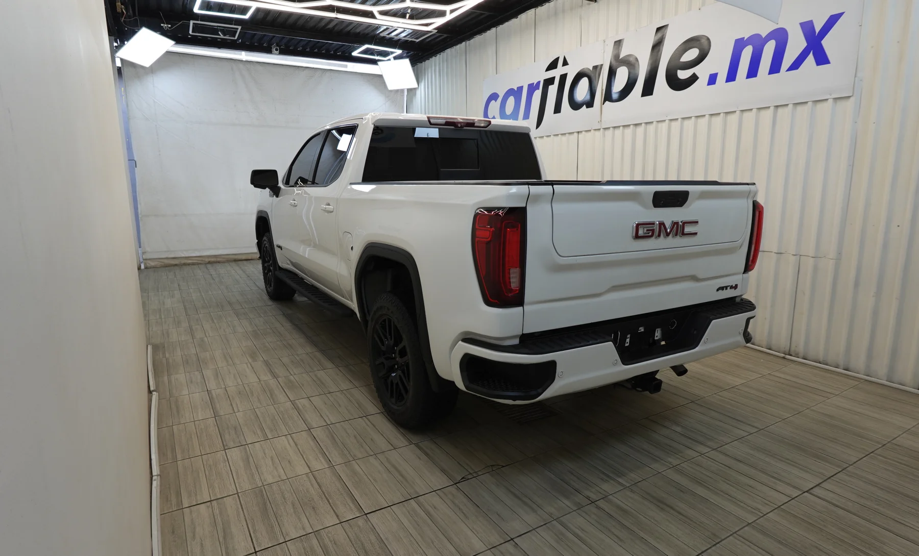 GMC Sierra 1500 AT4 2021 — exterior 6 de 10