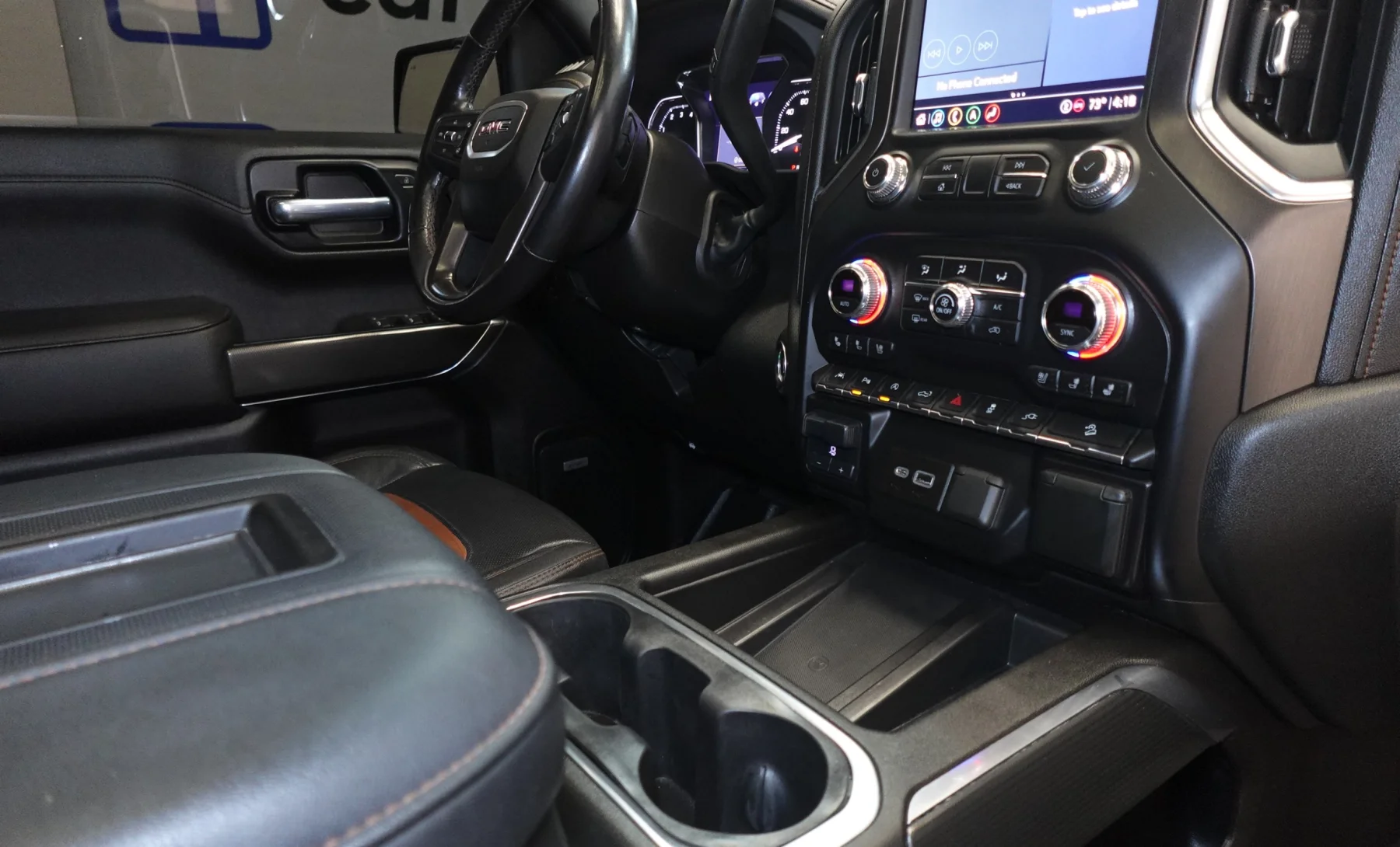 GMC Sierra 1500 AT4 2021 — interior 4 de 10