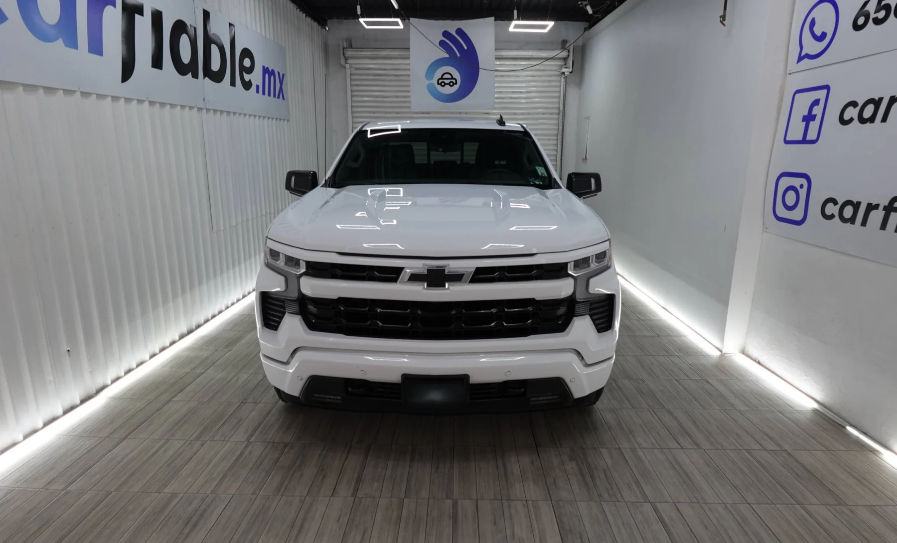 Chevrolet Cheyenne RST 2025 — exterior 2 de 5