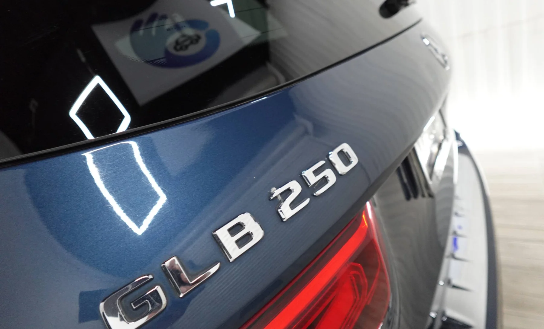 Mercedes-Benz GLB250 4Matic Progressive 2020 — interior 1 de 4