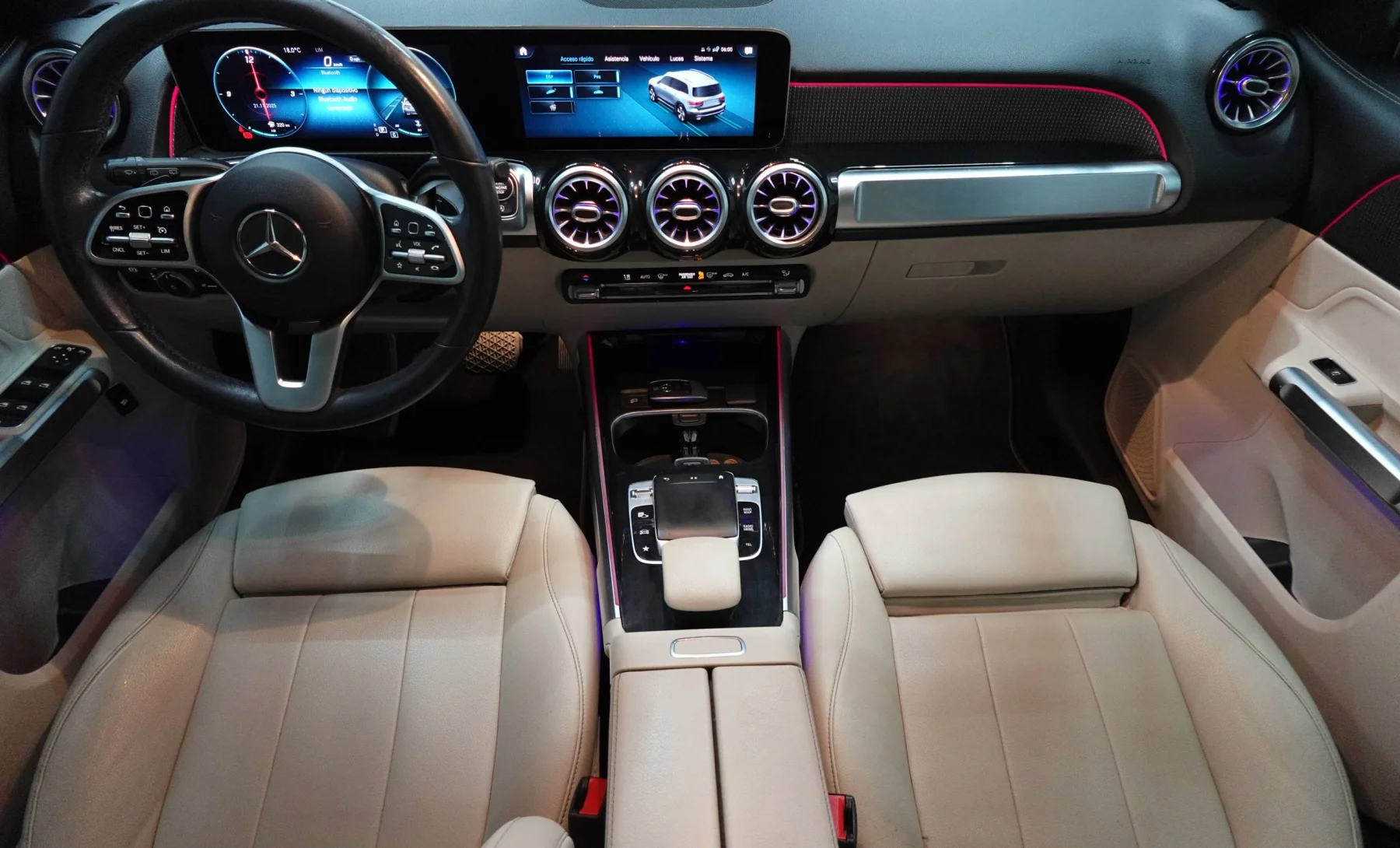 Mercedes-Benz GLB250 4Matic Progressive 2020 — interior 4 de 4