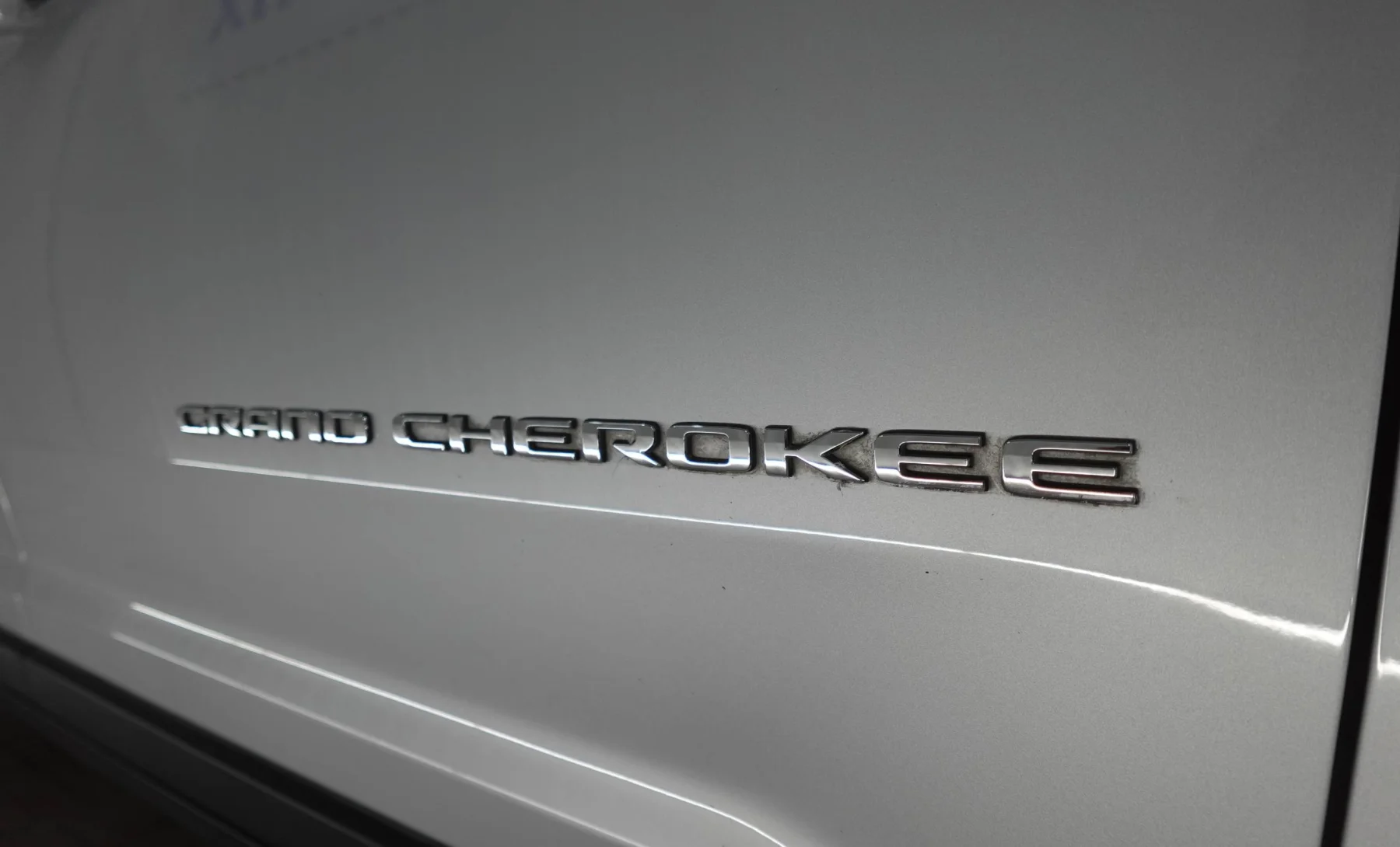 Jeep Grand Cherokee 4xe 2024 — interior 1 de 4
