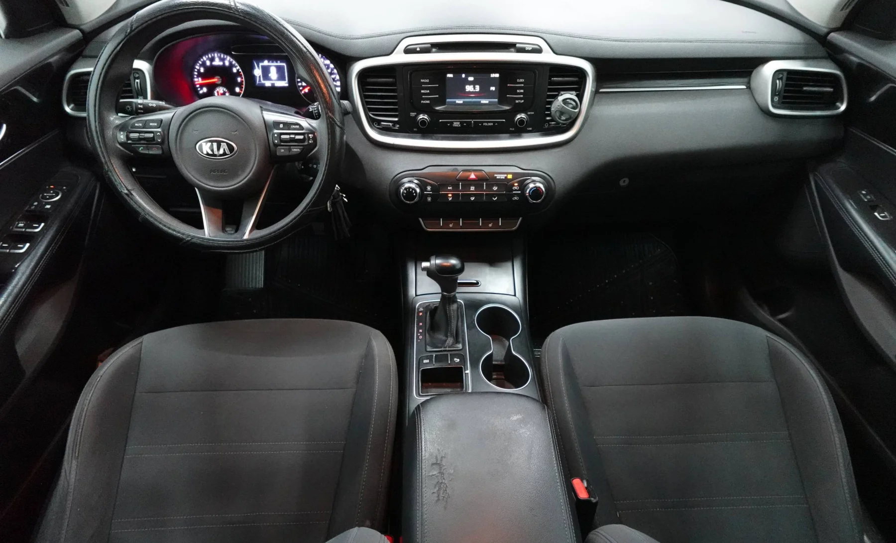 Kia Sorento EX Pack 2018 — interior 4 de 4
