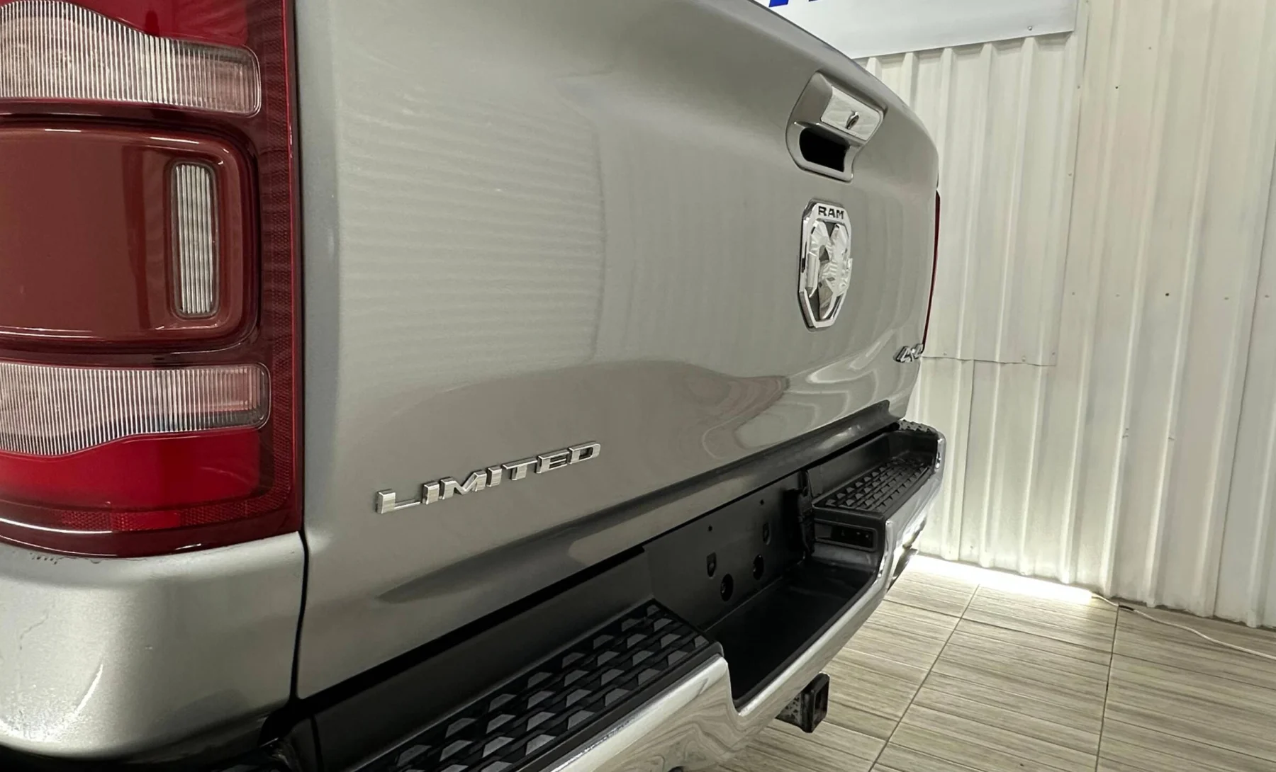 RAM 1500 Big Horn 2019 — interior 2 de 4