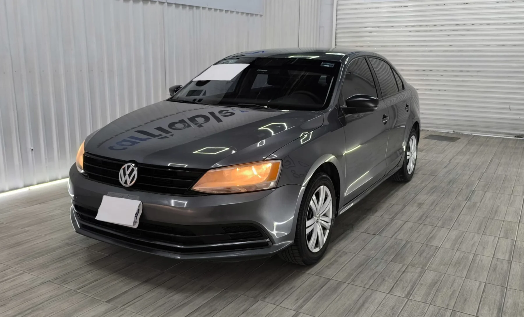 Volkswagen Jetta Base 2017 — exterior 2 de 5