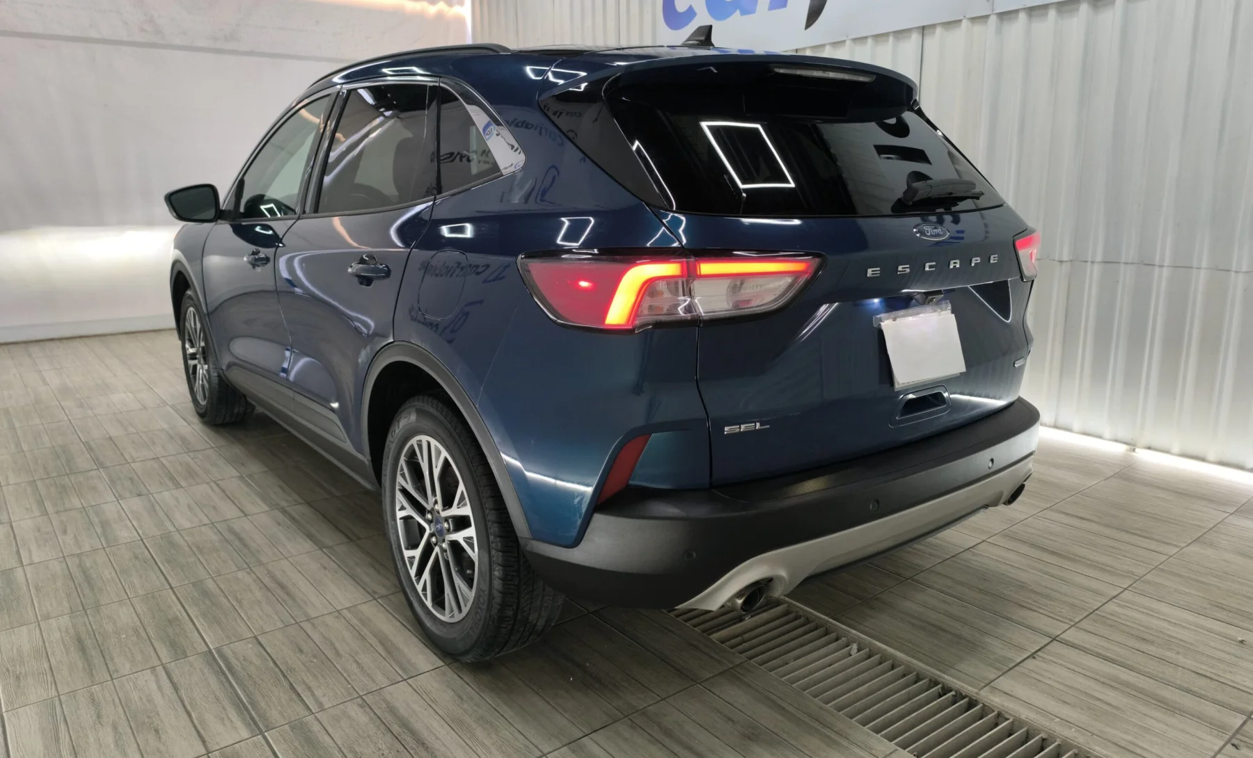 Ford Escape S 2020 — interior 1 de 4