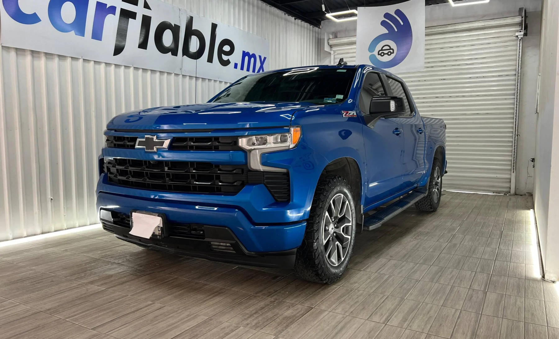 Chevrolet Cheyenne High Country 2023 — exterior 2 de 5