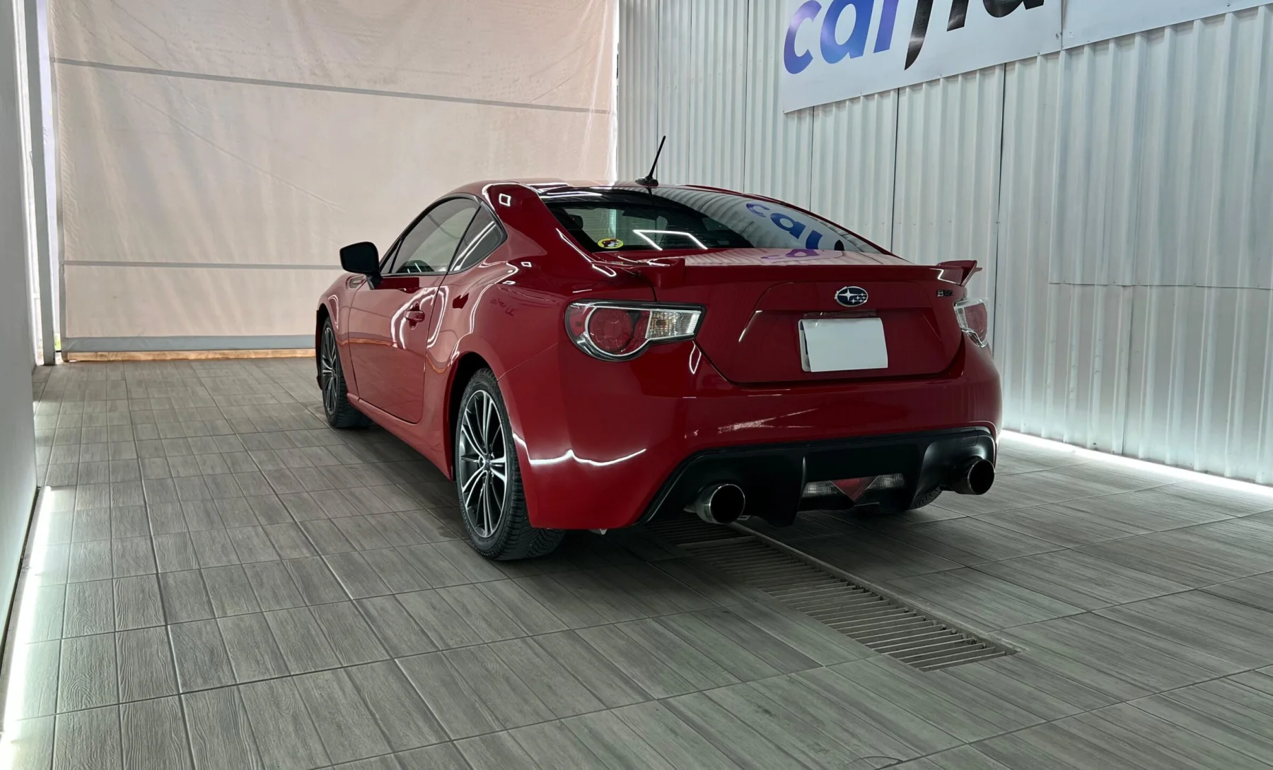 Subaru BRZ Base 2014 — interior 1 de 4